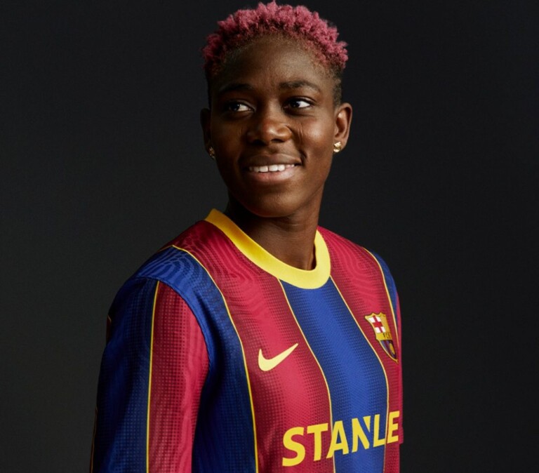 FC Barcelone: Asisat Oshoala, première Africaine à  remporter la Ligue des champions